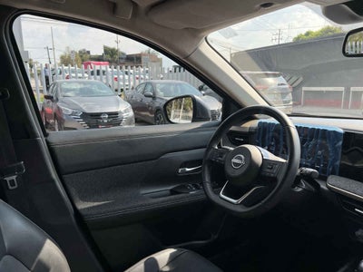 2025 Nissan Kicks PLATINUM 2.0 CVT